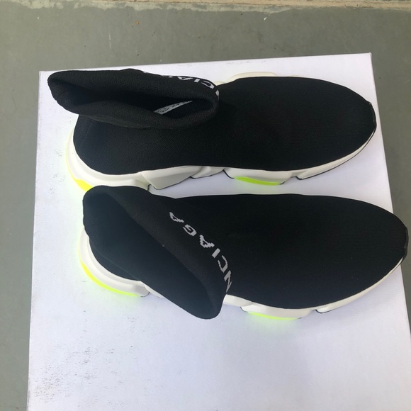 New Men’s Balenciaga Black Speed Sock Sneakers - Picture 6 of 9